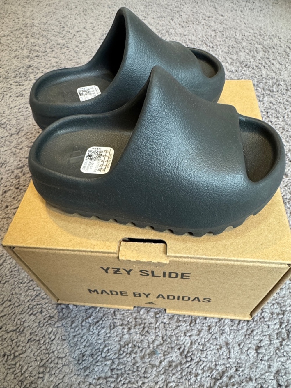 Adidas Kids Yeezy Slide - Dark Onyx - Toddler 8